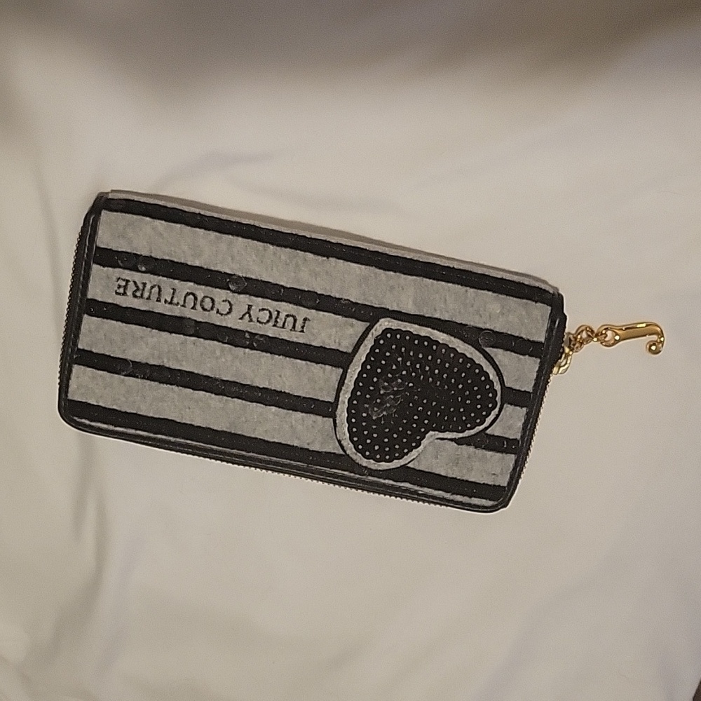 Juicy Couture Wallet